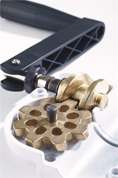 Konig & Meyer 21339-000-55 Соединительная штанга стойки акустической системы 21339-000-55