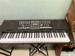 YARGO KEY 300 синтезатор 61 клавиша A192388