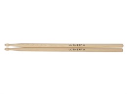 VIC FIRTH 5A - Барабанные палочки орех 5A