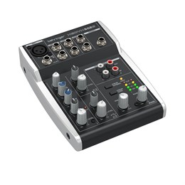 BEHRINGER XENYX 502S - микшерный пульт, 5 входов, 2 шины выходов, предусилители XENYX XENYX 502S