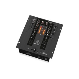 BEHRINGER NOX101 - 2-канальный DJ микшер с полным VCA управлением ULTRAGLIDE кроссфейдером NOX101